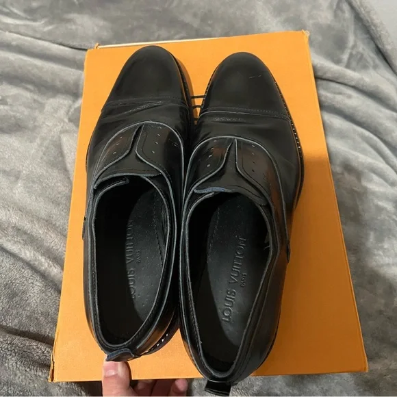 Louis Vuitton Blue Bottom Dress Shoes Louis Vuitton Blue Bottom Dress Shoes